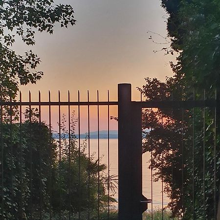 Molo - Residenza Con Accesso Diretto Al Lago Lazise Exteriér fotografie